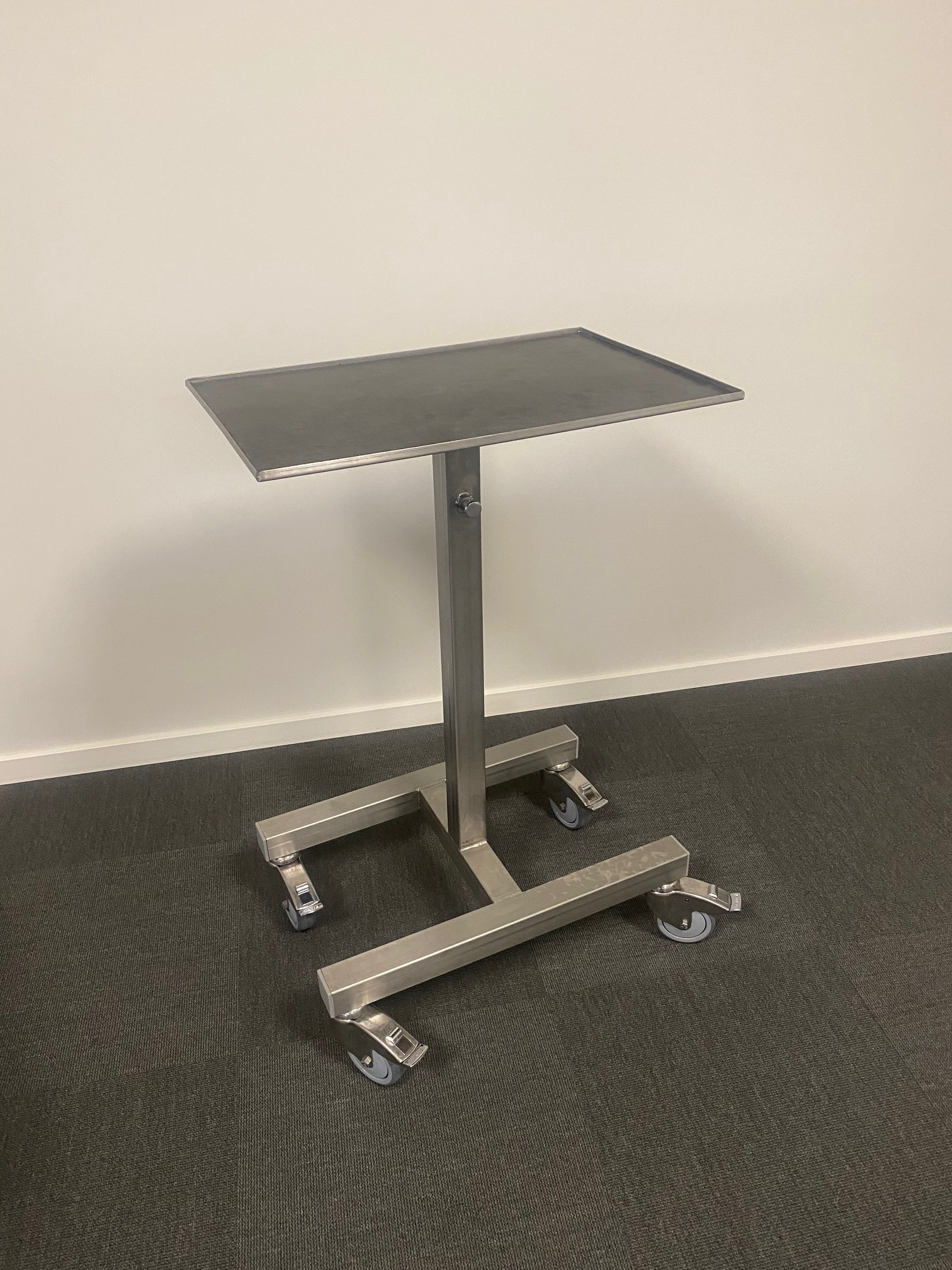 Instrumentbord, solidt og transportabelt